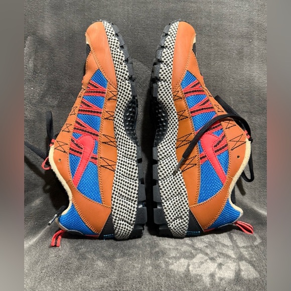 Nike AIR HUMARA DARK RUSSET - Picture 5 of 7